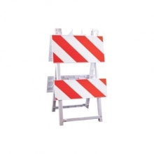 Econocade Type II Barricade